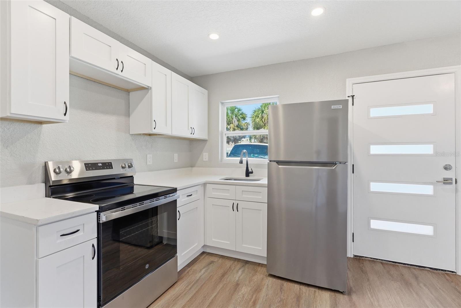 Image 11 of 27 For 113 145th Avenue E 1