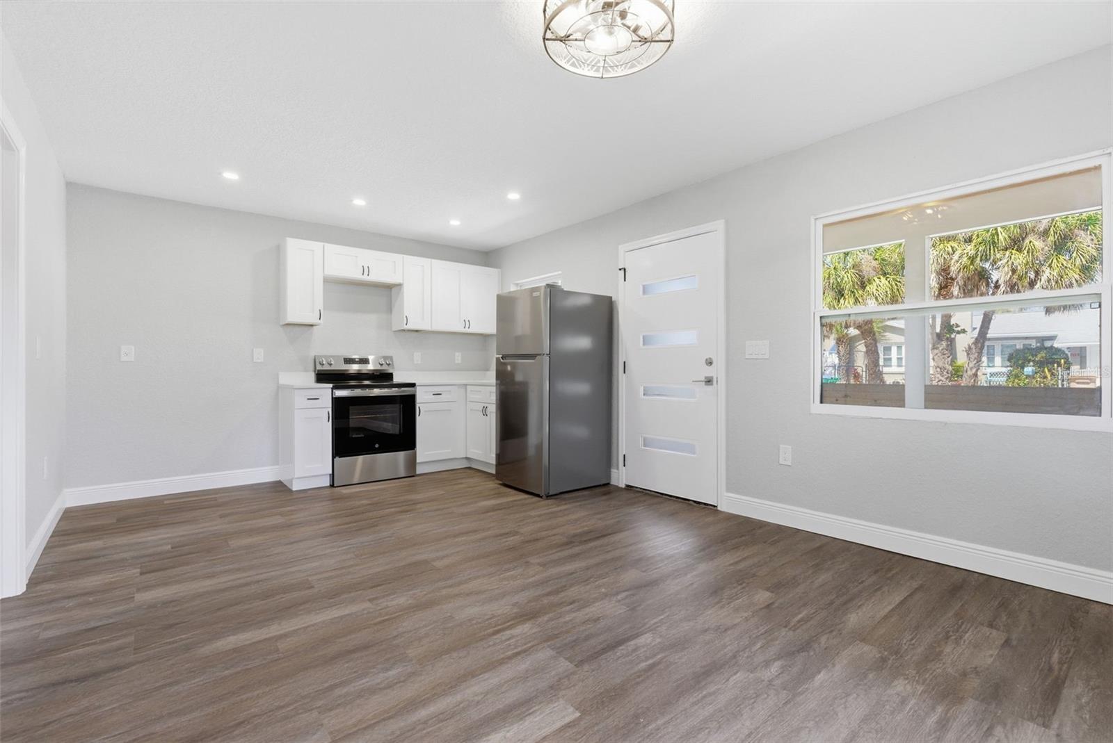 Image 9 of 27 For 113 145th Avenue E 1