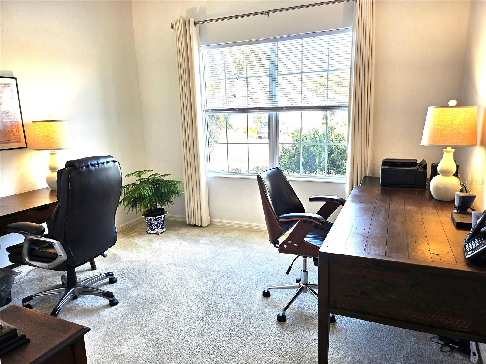 Listing photo id 42 for 12022 Goldenrod Avenue