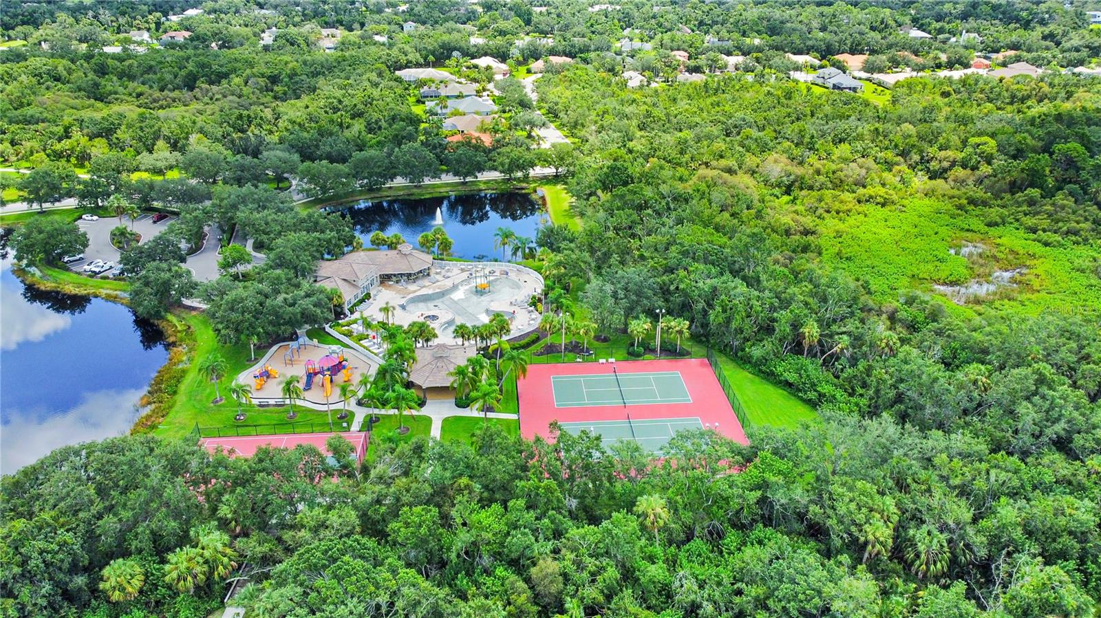 Listing photo id 54 for 12022 Goldenrod Avenue