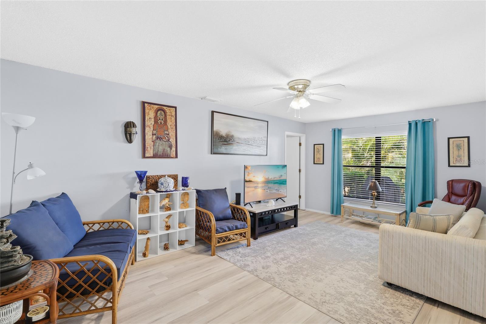 Image 2 of 24 For 5406 11th Street Circle E