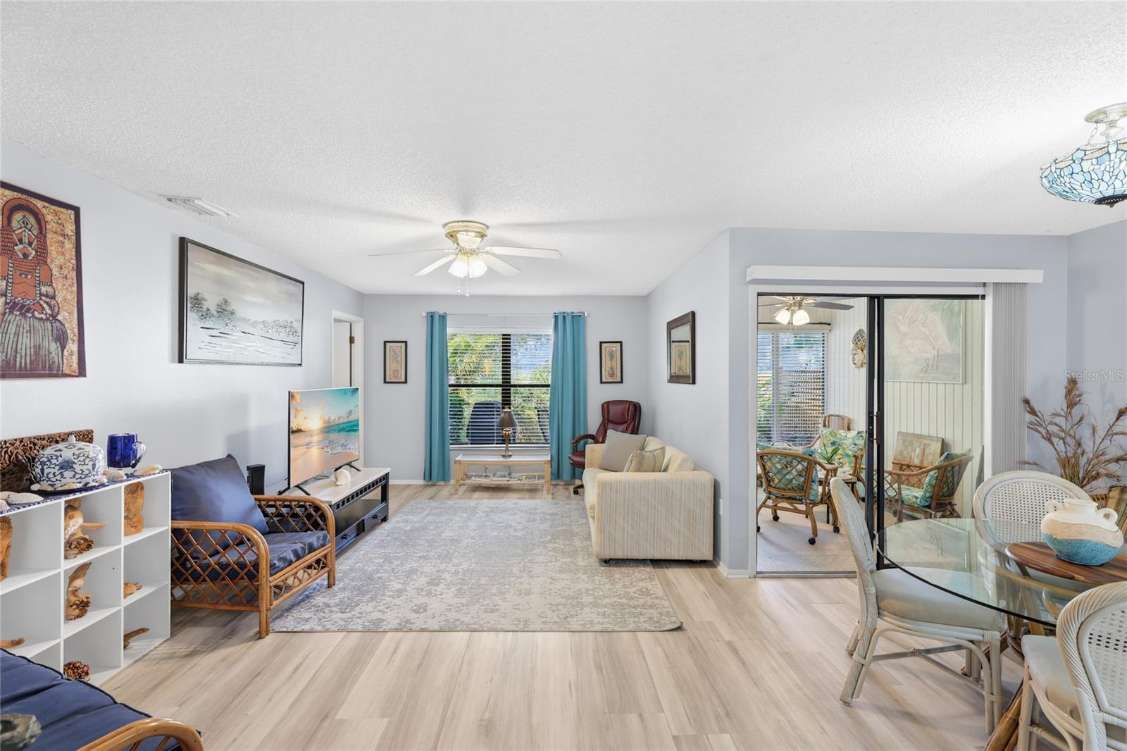 Image 3 of 24 For 5406 11th Street Circle E