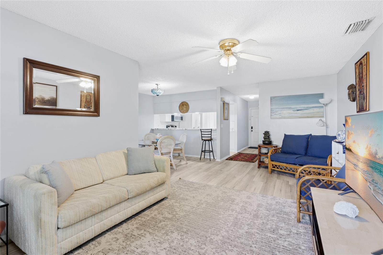 Image 5 of 24 For 5406 11th Street Circle E