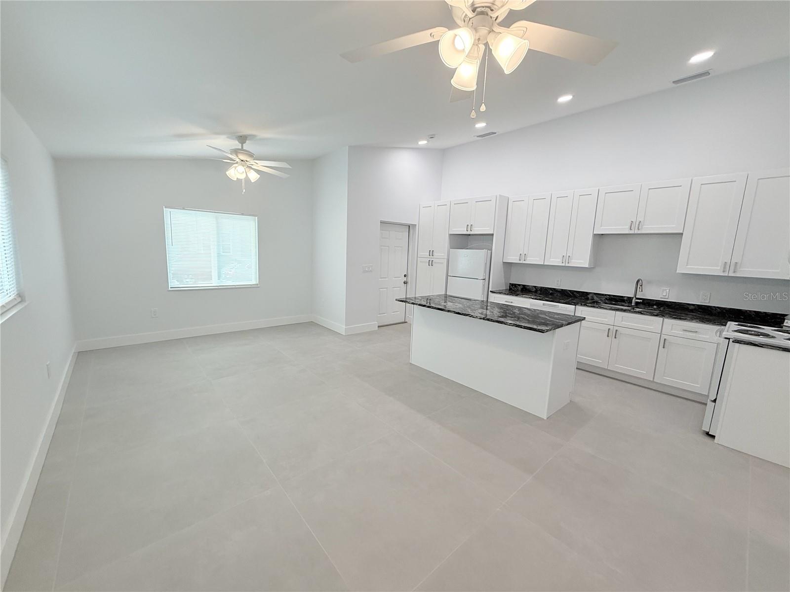 Image 5 of 15 For 1013 3rd Street W