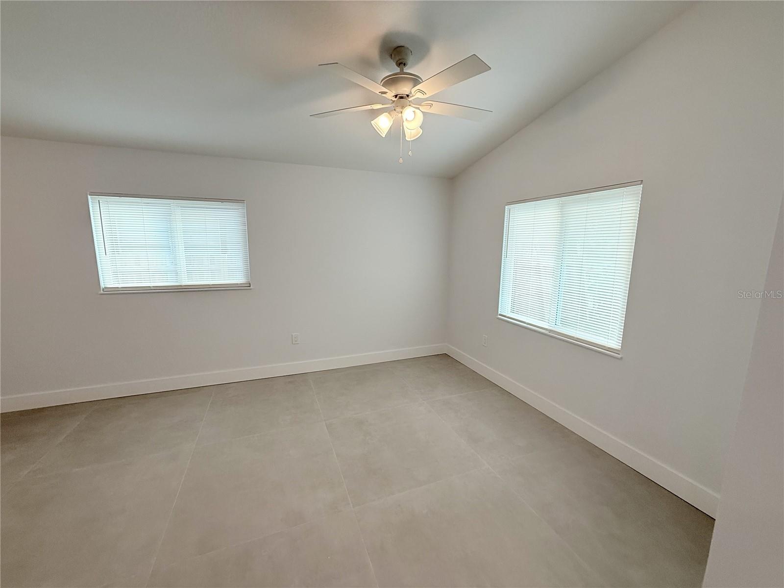 Image 7 of 15 For 1013 3rd Street W