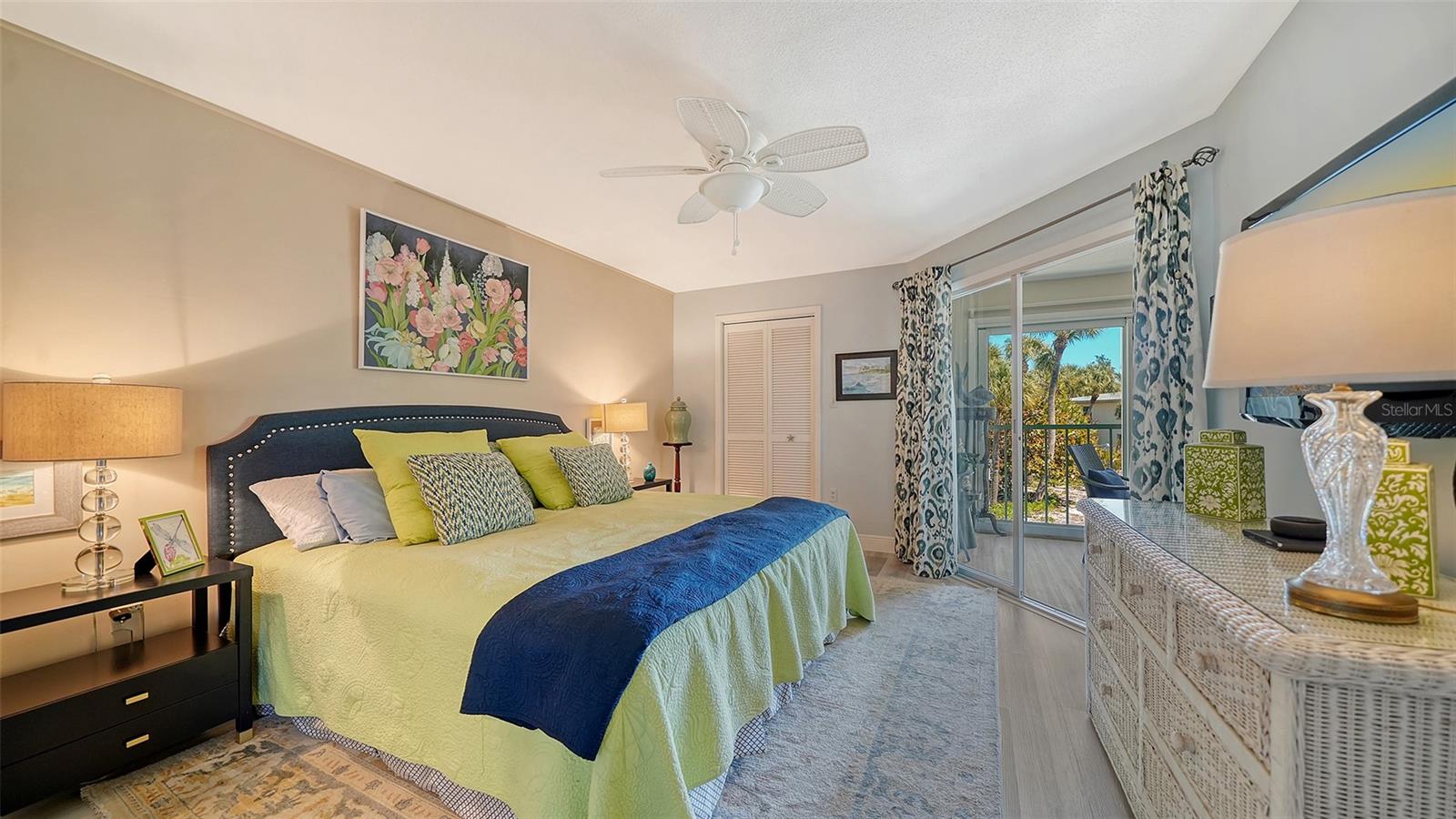 Image 13 of 43 For 6800 Gulf Of Mexico Drive 184