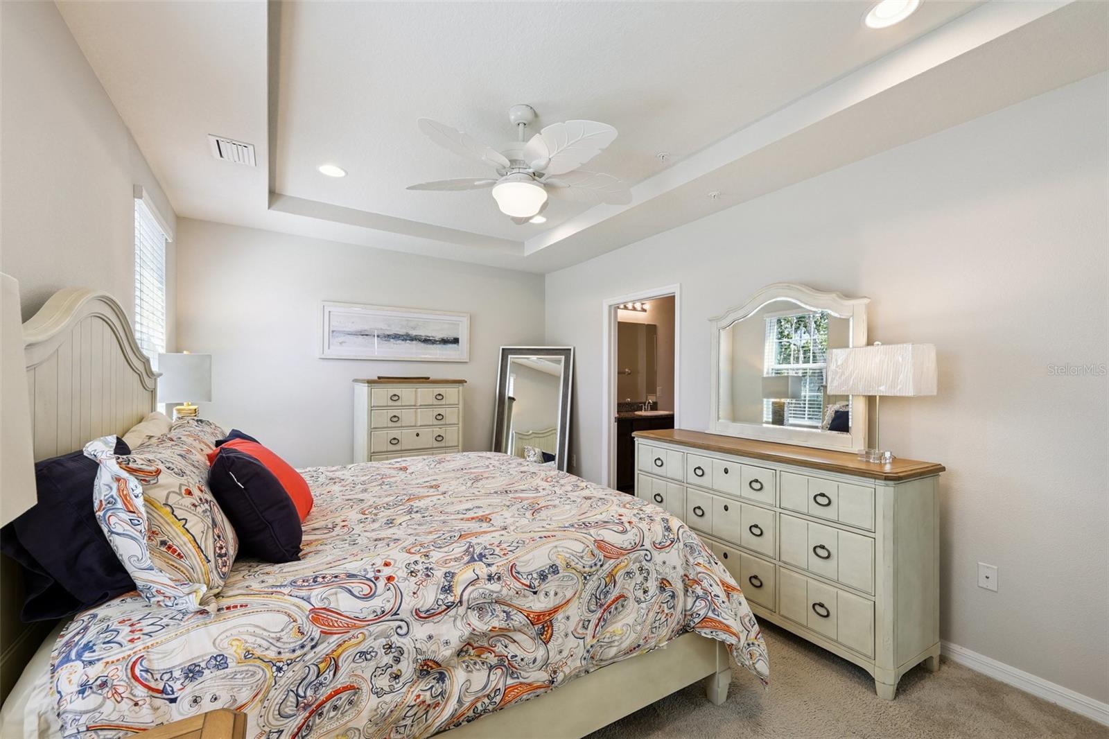 Image 17 of 35 For 8382 Enclave Way 102