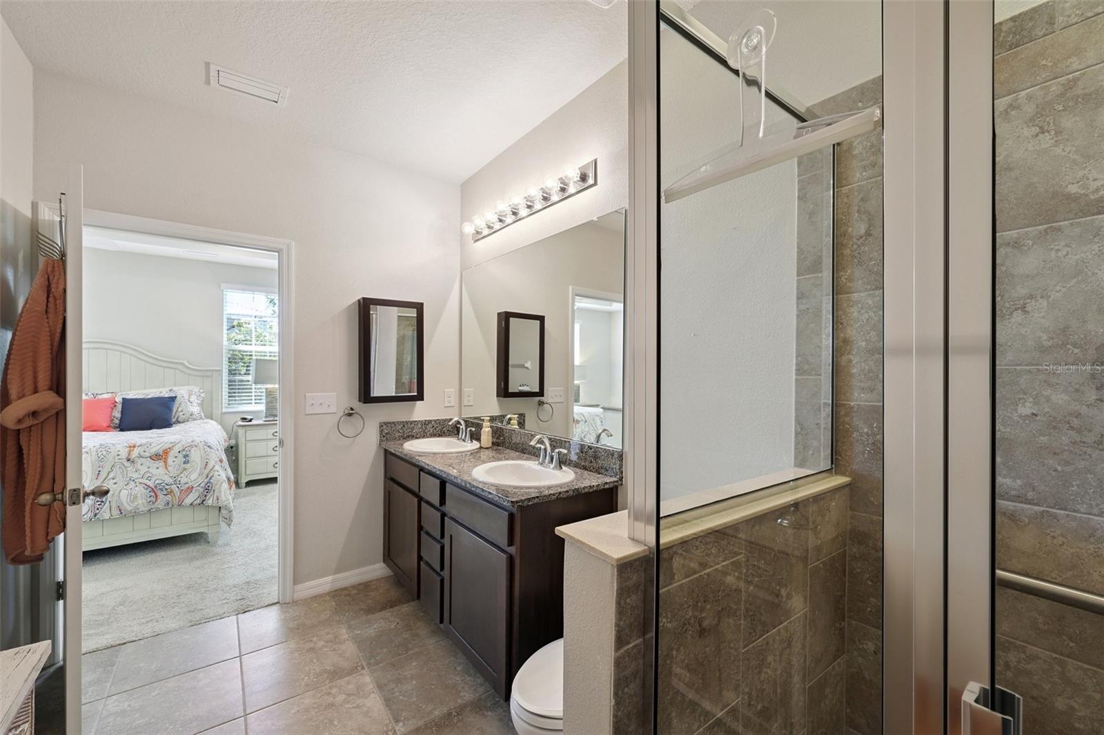 Image 20 of 35 For 8382 Enclave Way 102