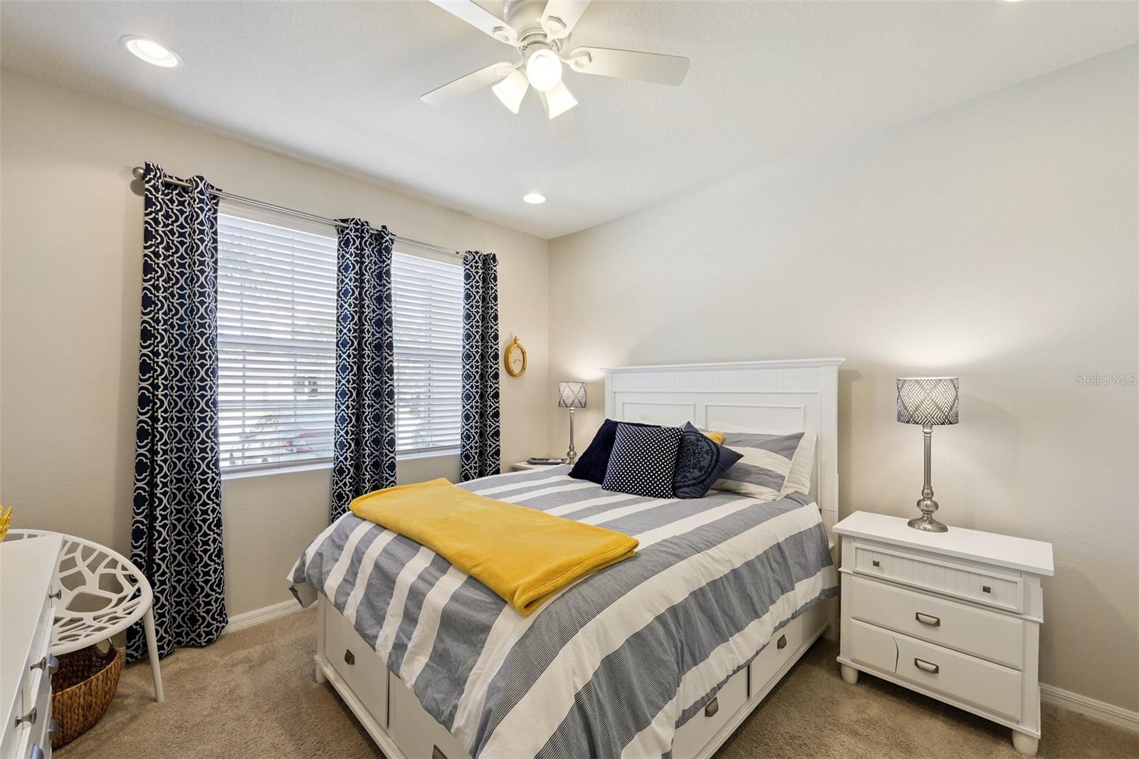 Image 21 of 35 For 8382 Enclave Way 102