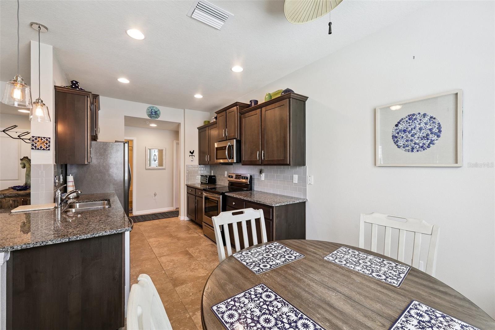 Image 5 of 35 For 8382 Enclave Way 102