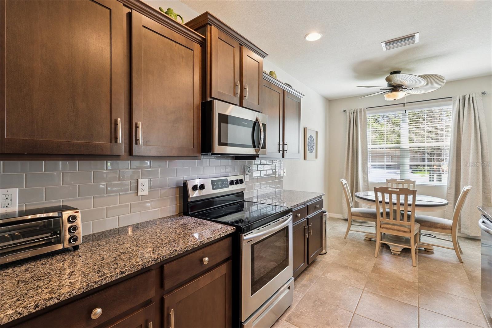 Image 7 of 35 For 8382 Enclave Way 102