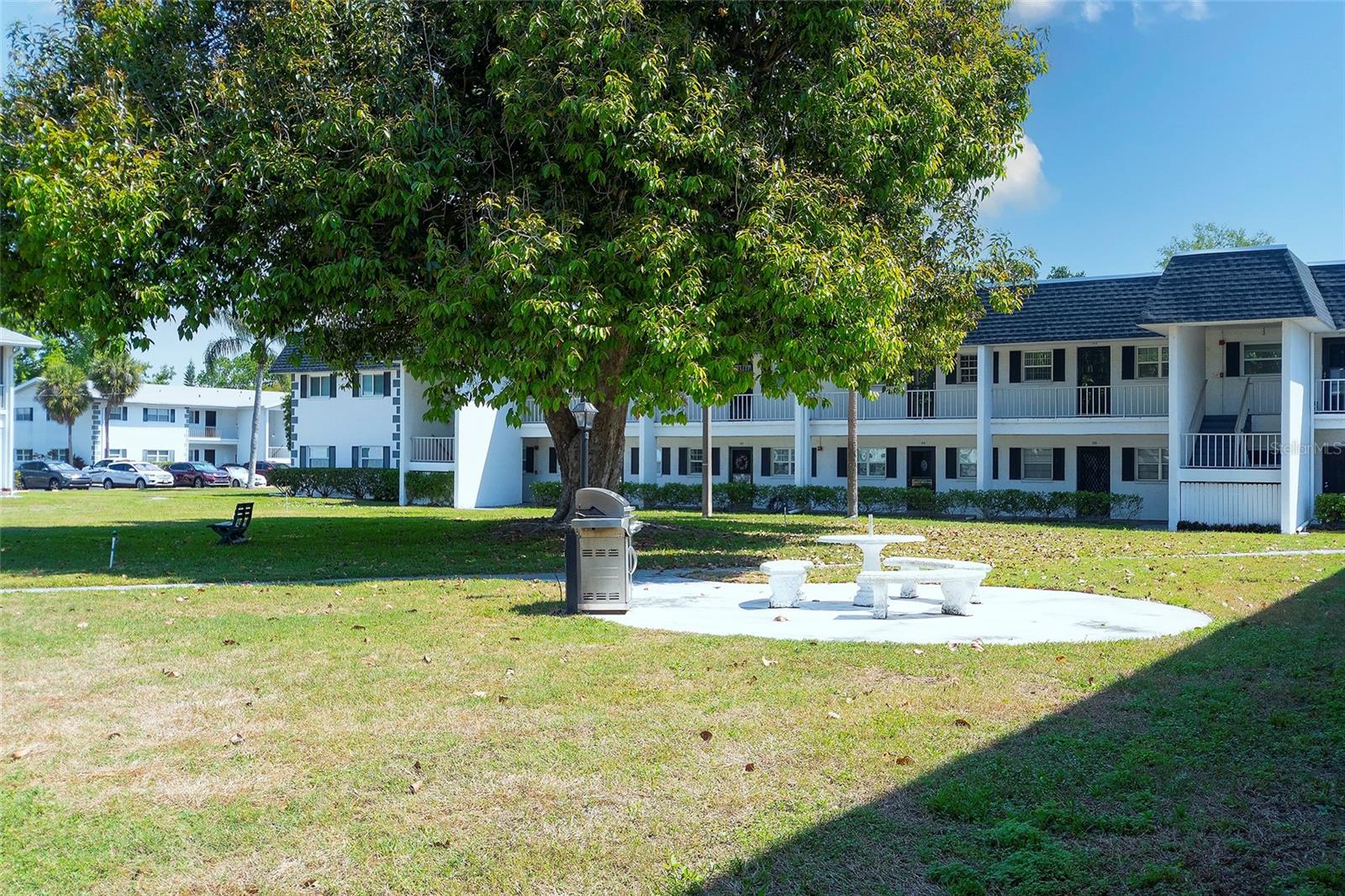 Image 18 of 21 For 305 47th Avenue Drive W 146