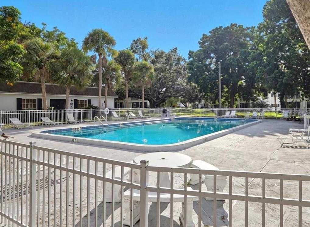 Image 20 of 21 For 305 47th Avenue Drive W 146