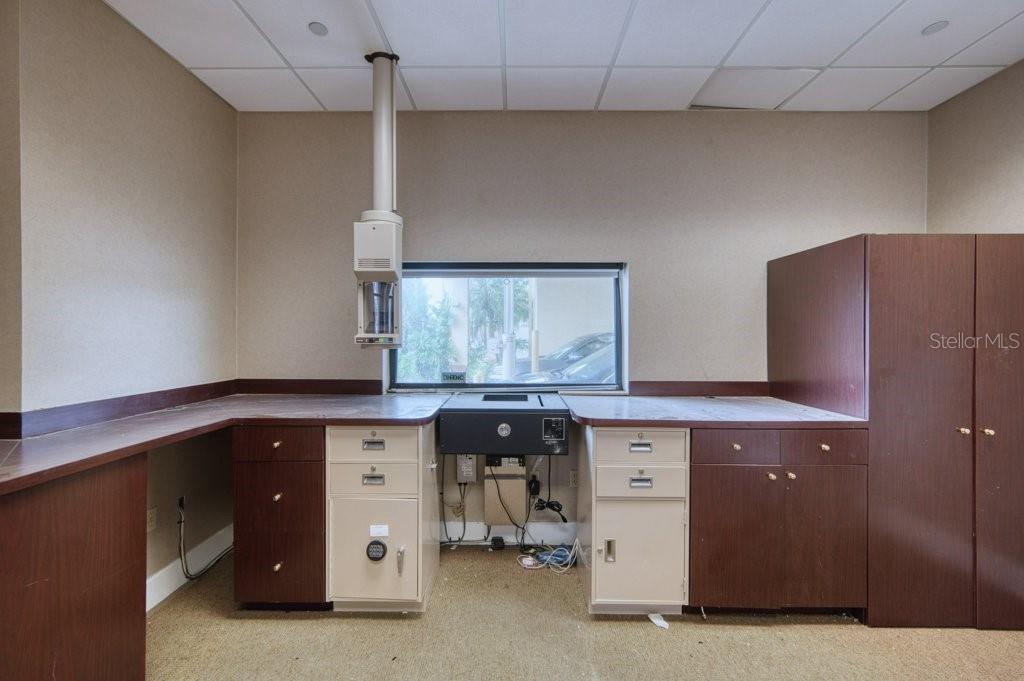 Image 12 of 32 For 8200 66th Street N 2