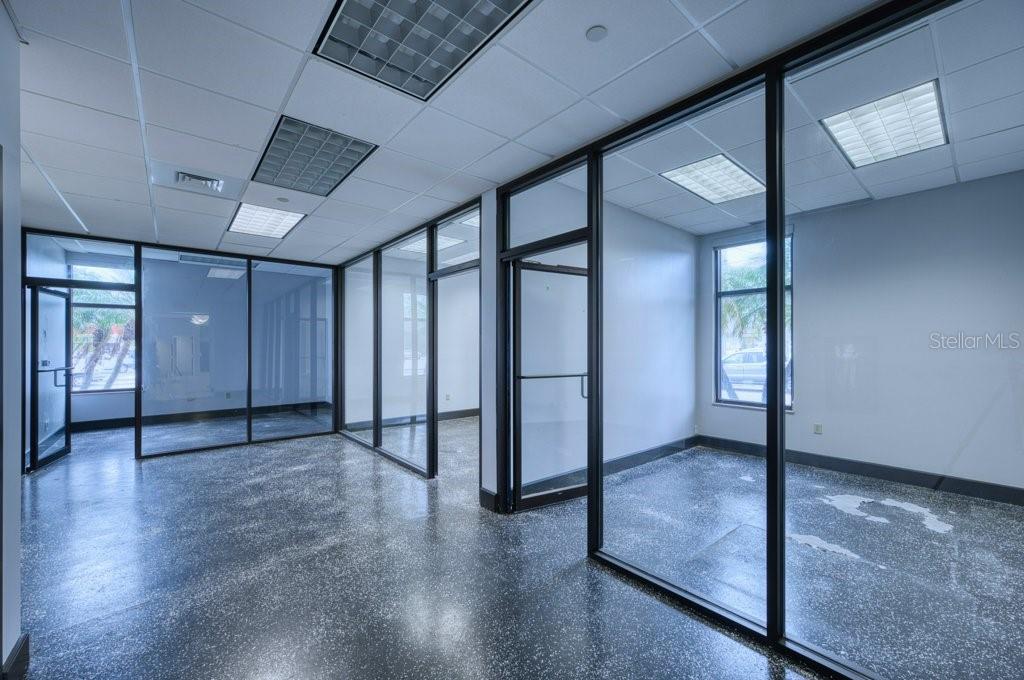 Image 21 of 32 For 8200 66th Street N 2