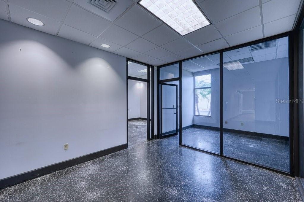 Image 22 of 32 For 8200 66th Street N 2