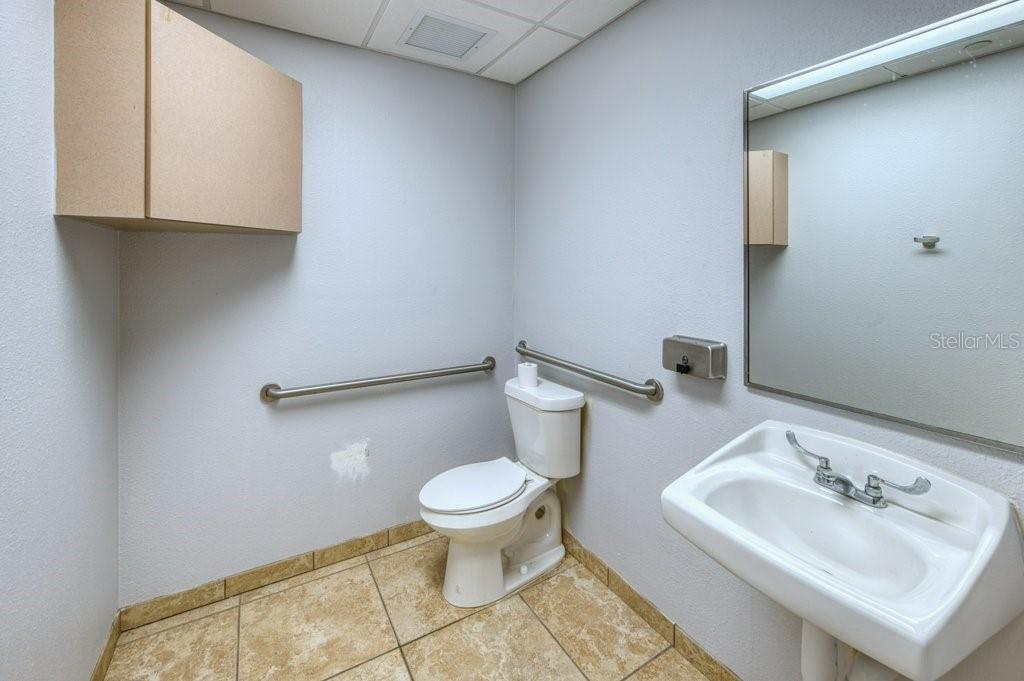 Image 28 of 32 For 8200 66th Street N 2