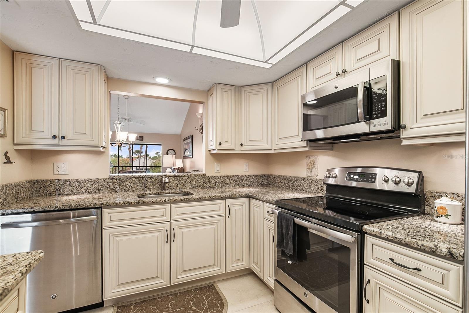 Image 14 of 53 For 1100 Capri Isles Boulevard 325