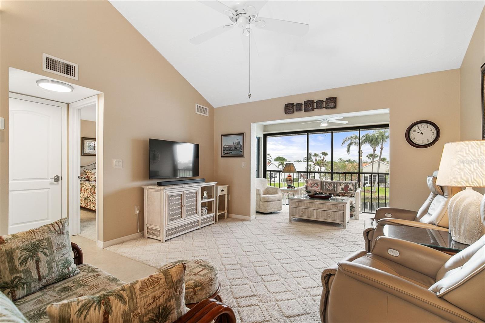 Image 18 of 53 For 1100 Capri Isles Boulevard 325