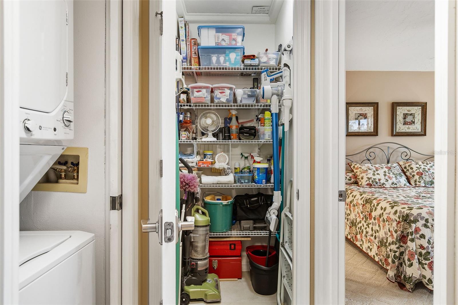 Image 22 of 53 For 1100 Capri Isles Boulevard 325