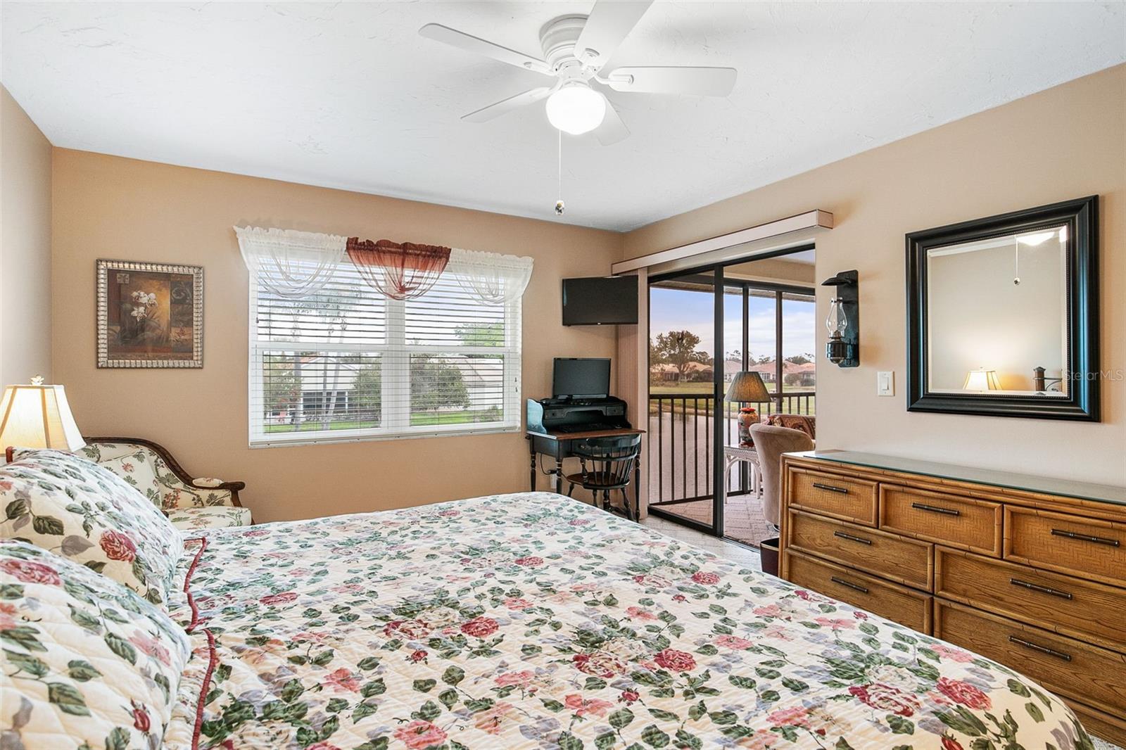 Image 24 of 53 For 1100 Capri Isles Boulevard 325