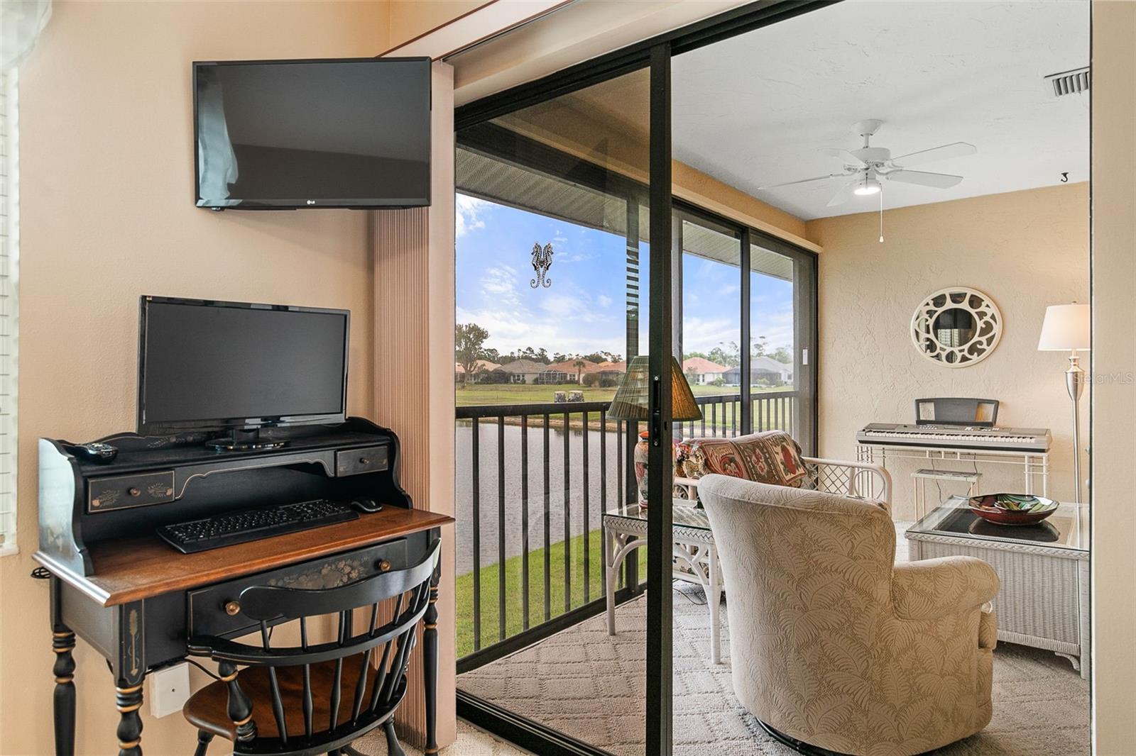 Image 25 of 53 For 1100 Capri Isles Boulevard 325