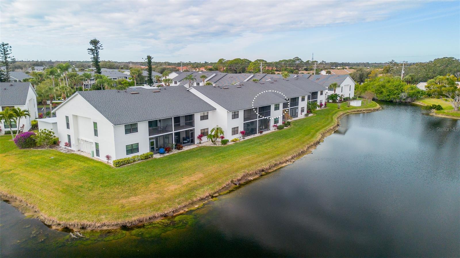 Image 4 of 53 For 1100 Capri Isles Boulevard 325