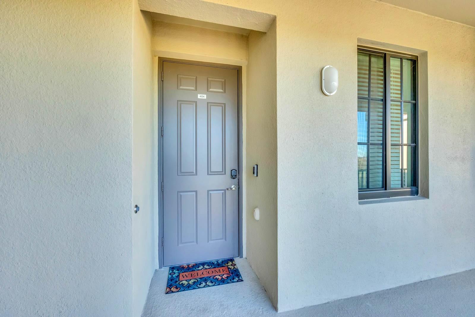 Image 3 of 27 For 17510 Gawthrop Drive 404