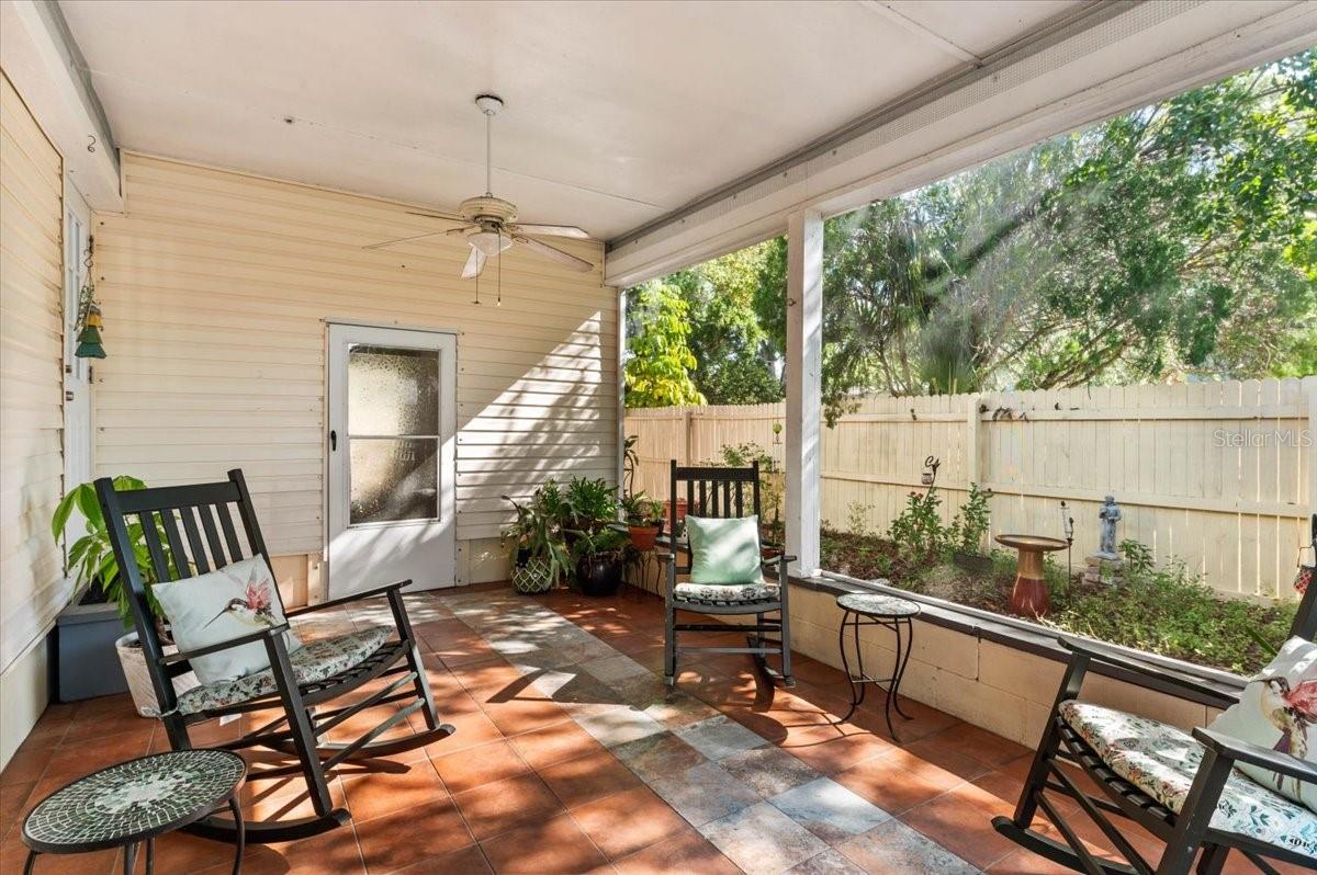 Image 25 of 28 For 2514 15th Avenue W