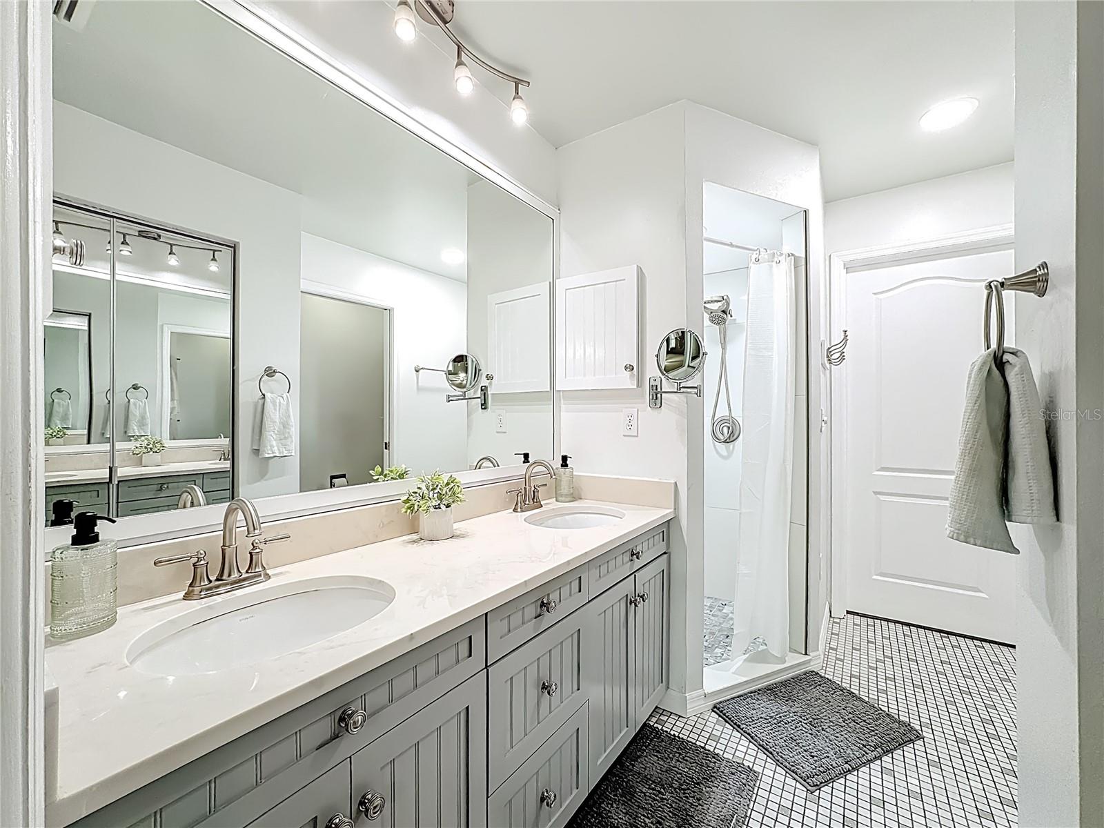 Image 10 of 52 For 916 87th Street Nw