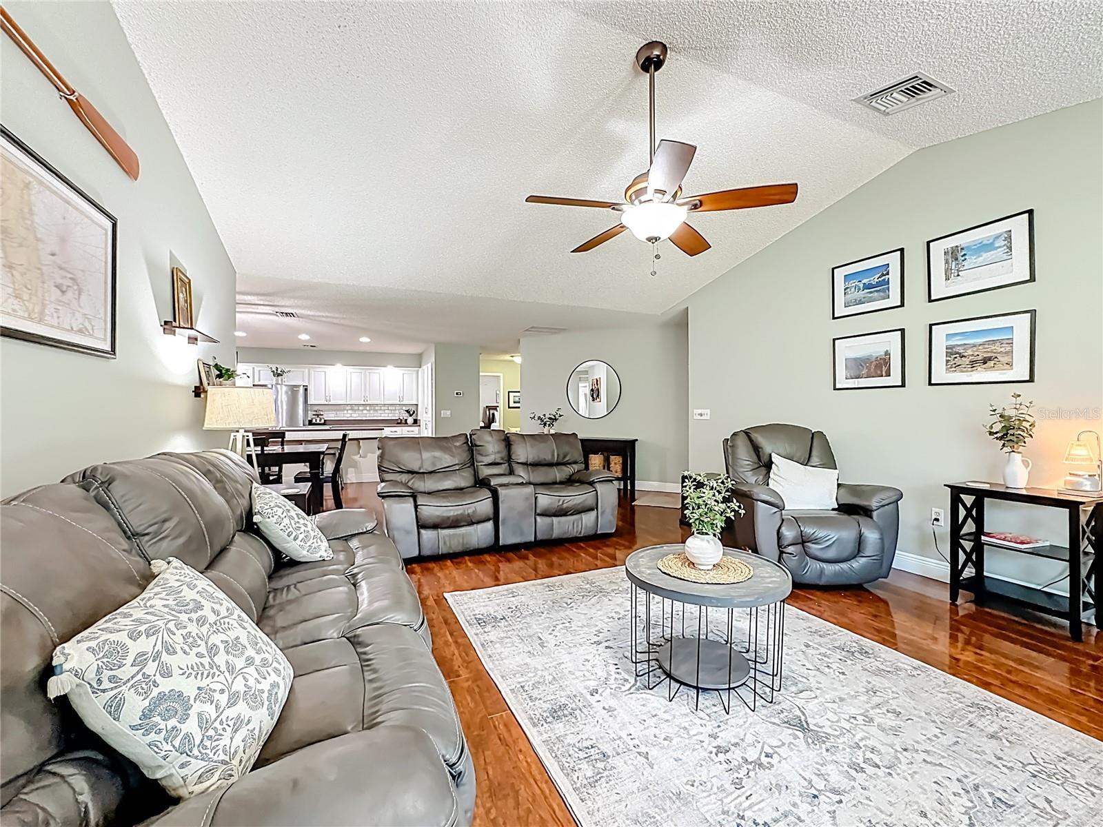 Image 22 of 52 For 916 87th Street Nw