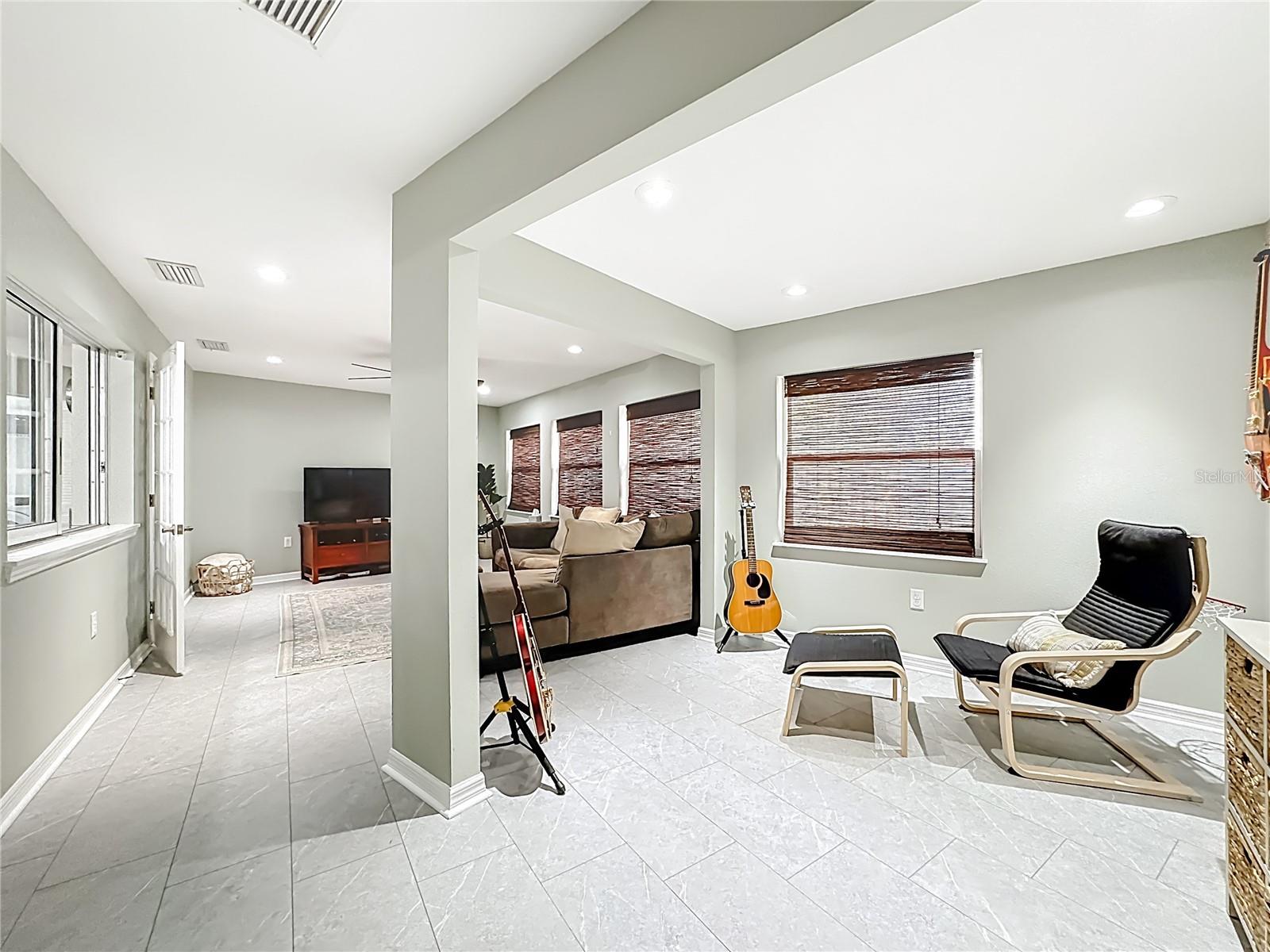 Image 26 of 52 For 916 87th Street Nw