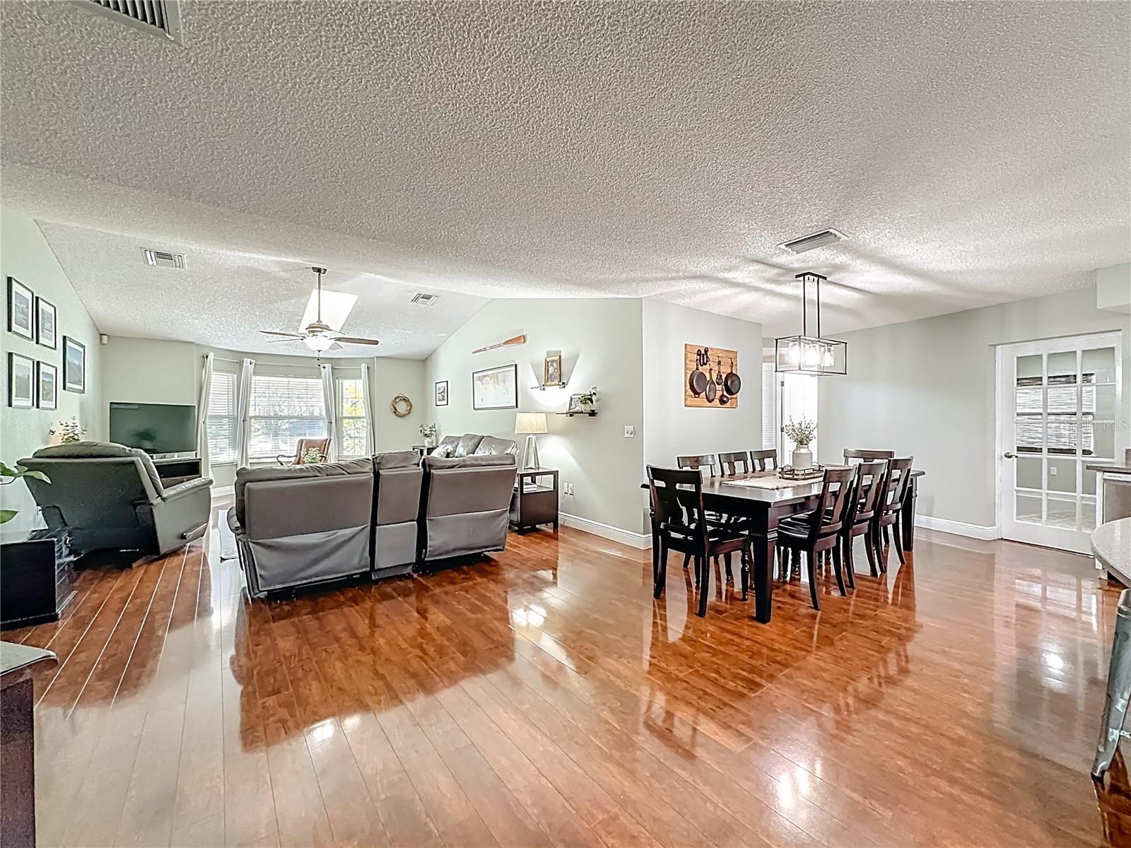 Image 3 of 52 For 916 87th Street Nw