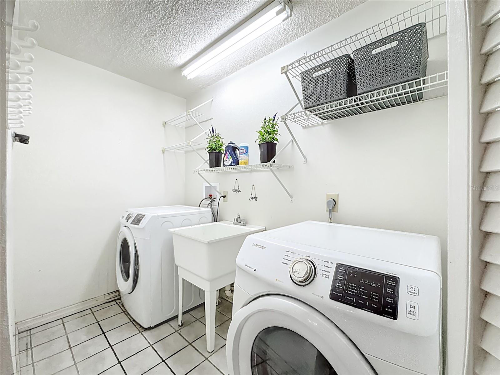 Image 40 of 52 For 916 87th Street Nw