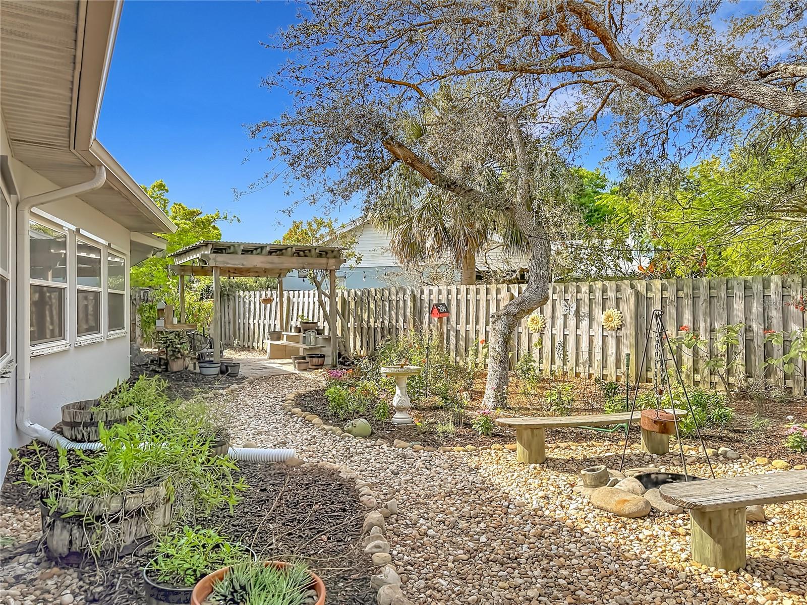 Image 44 of 52 For 916 87th Street Nw