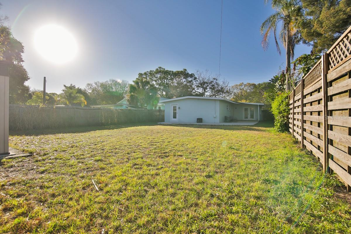 Image 17 of 17 For 2181 Hyde Park Street