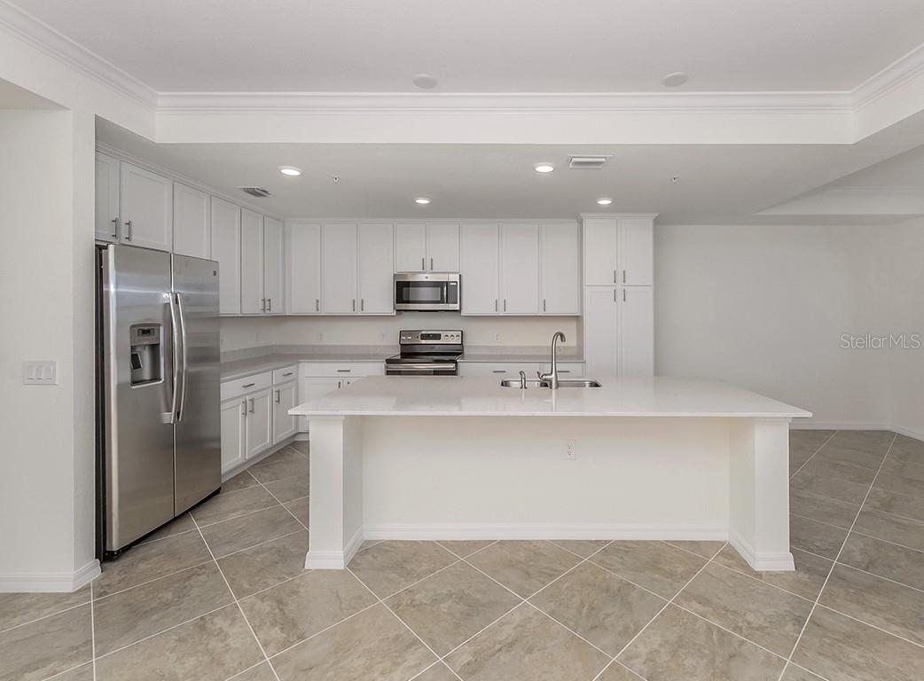 Image 12 of 27 For 920 Tidewater Shores Loop 307