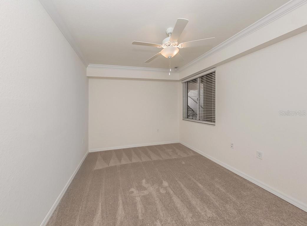 Image 23 of 27 For 920 Tidewater Shores Loop 307