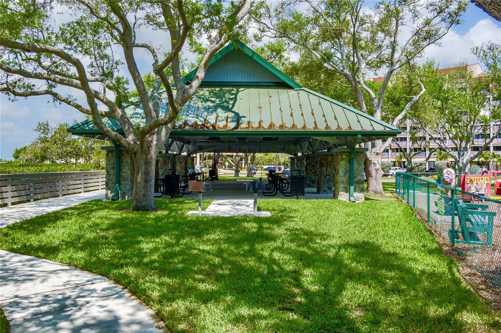 Image 30 of 34 For 7001 Place De La Paix  2a