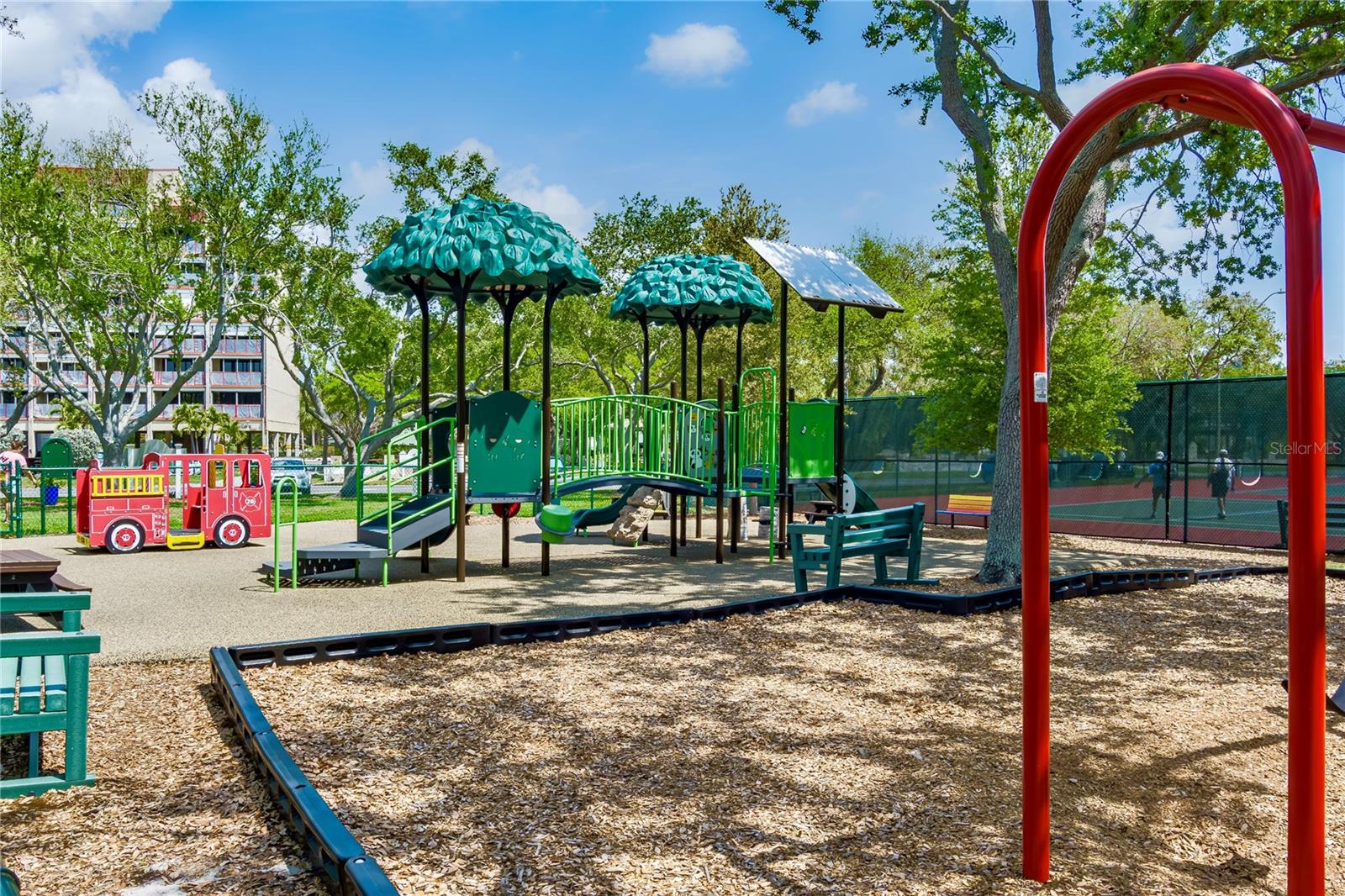 Image 33 of 34 For 7001 Place De La Paix  2a