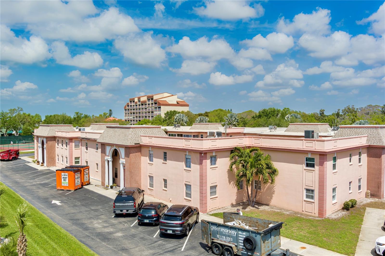 Image 5 of 34 For 7001 Place De La Paix  2a