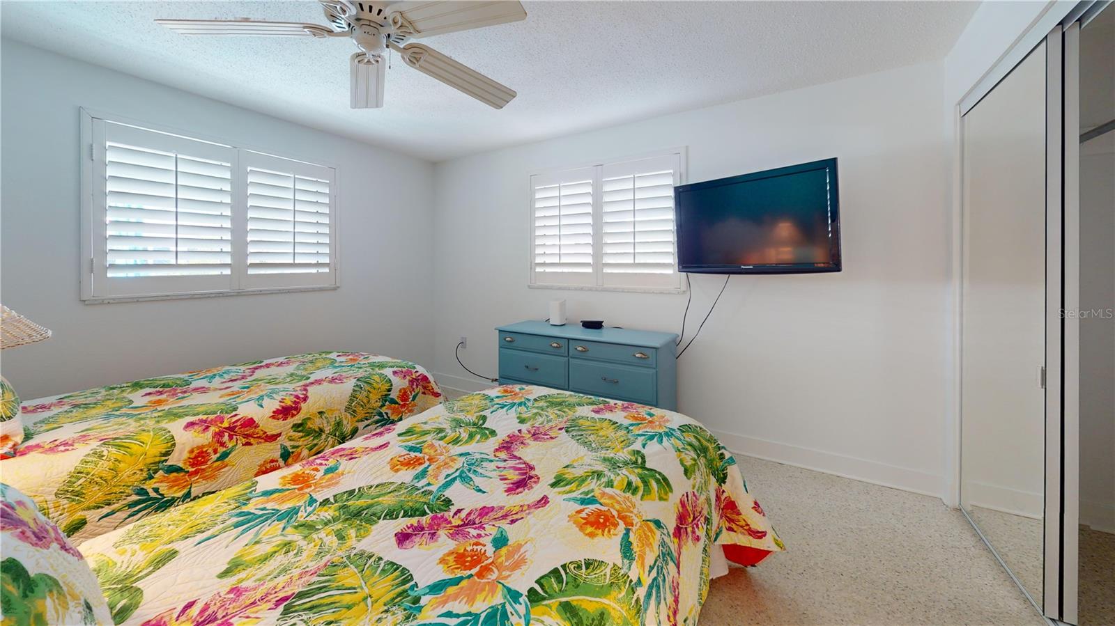 Image 14 of 20 For 718 Spanish Drive N