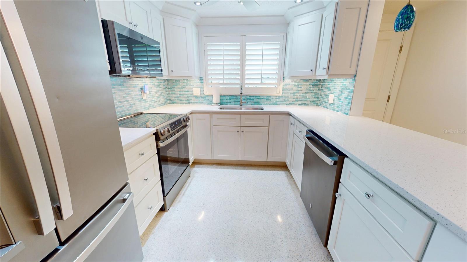 Image 5 of 20 For 718 Spanish Drive N