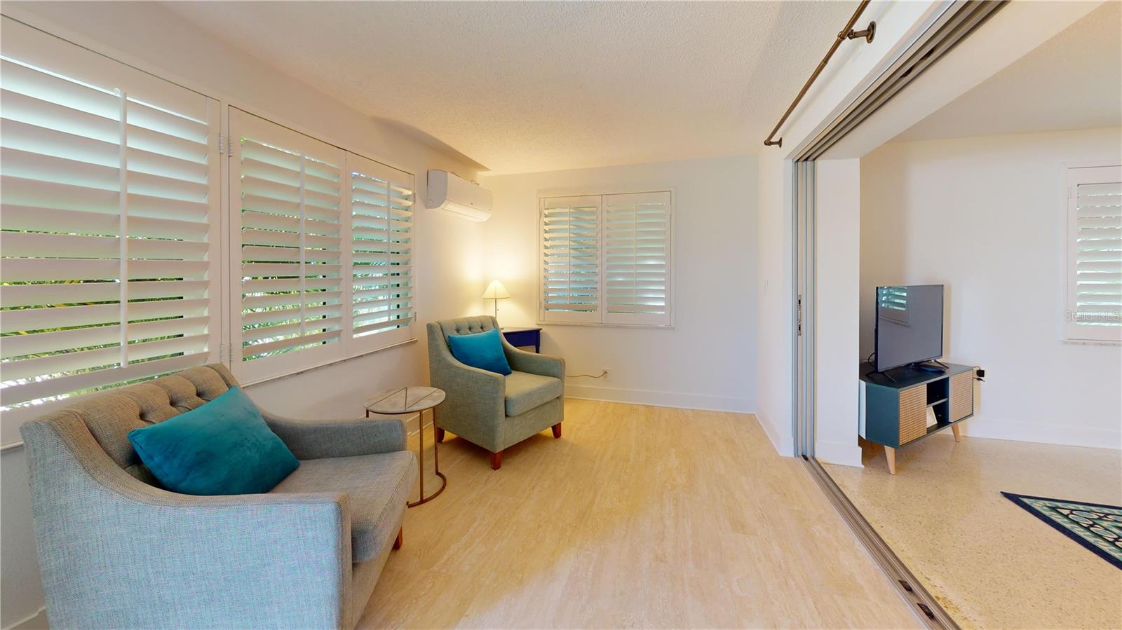 Image 9 of 20 For 718 Spanish Drive N