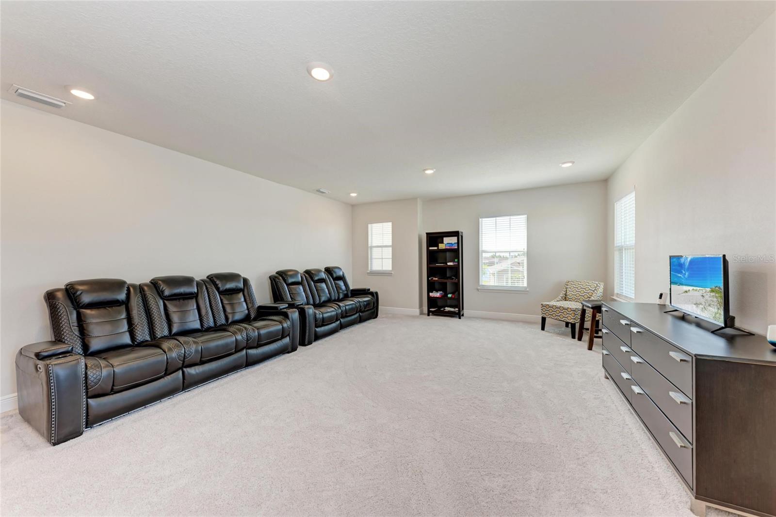 Image 39 of 50 For 5336 Grove Mill Loop