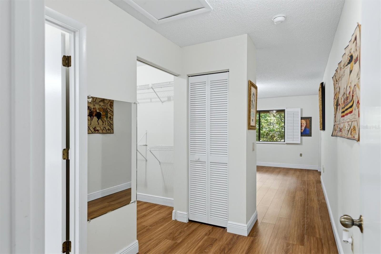 Image 27 of 70 For 3351 Thornwood Road 3351