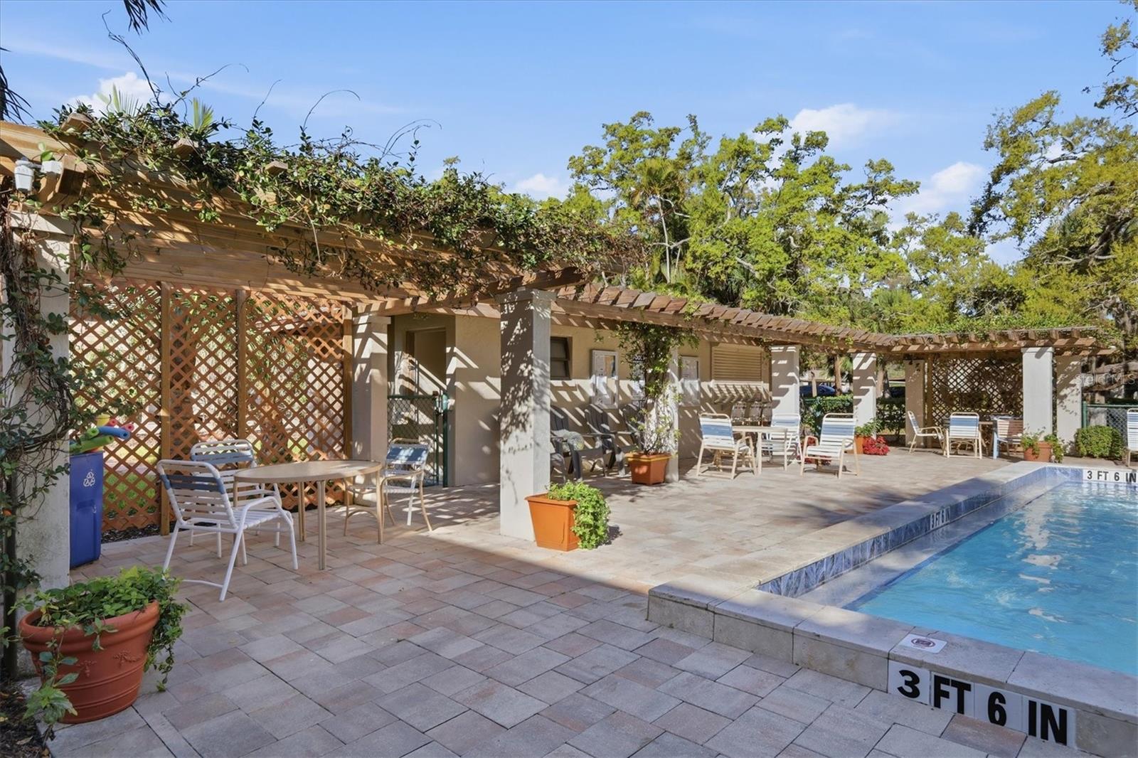 Image 38 of 70 For 3351 Thornwood Road 3351