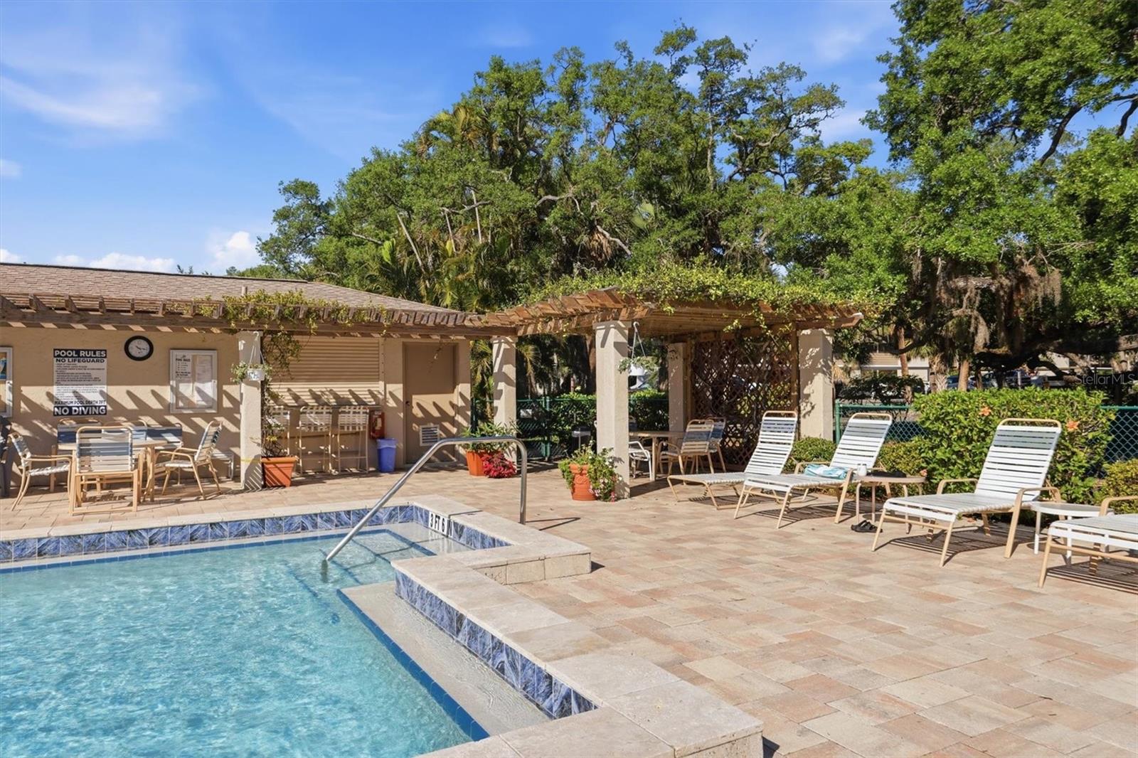 Image 39 of 70 For 3351 Thornwood Road 3351