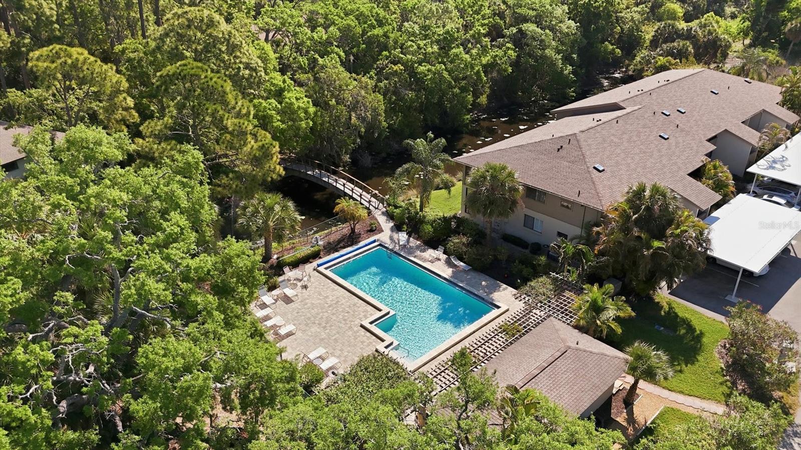 Image 42 of 70 For 3351 Thornwood Road 3351