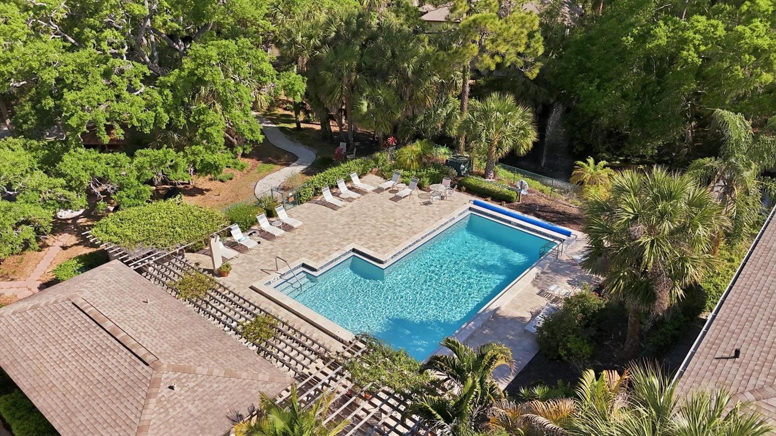 Image 44 of 70 For 3351 Thornwood Road 3351